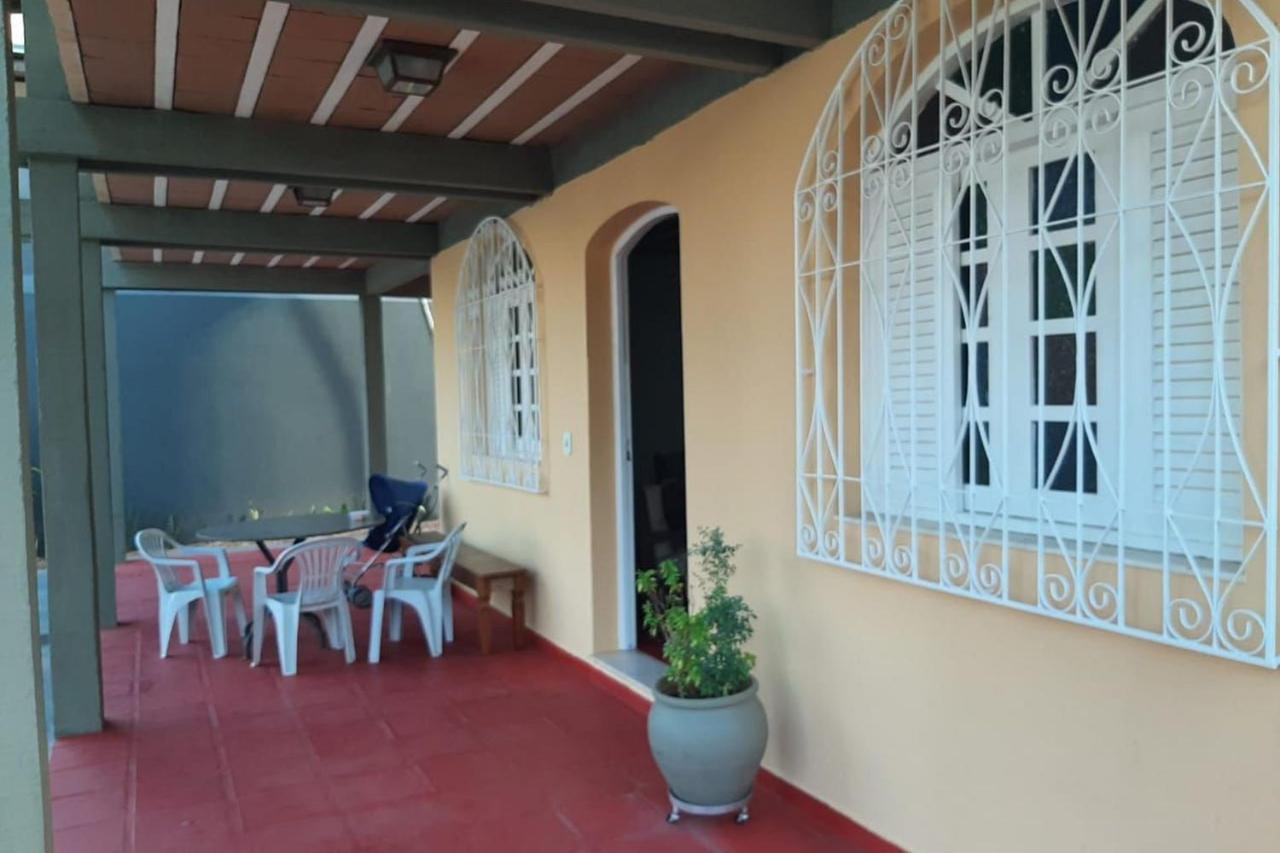 Casa 5 Quartos, Ampla, A 100 Metros Da Praia. Amigos E Familia Sao Bem Vindos A Essa Casa. Venha Viver Momentos Inesqueciveis Aqui. Guarapari Exterior photo